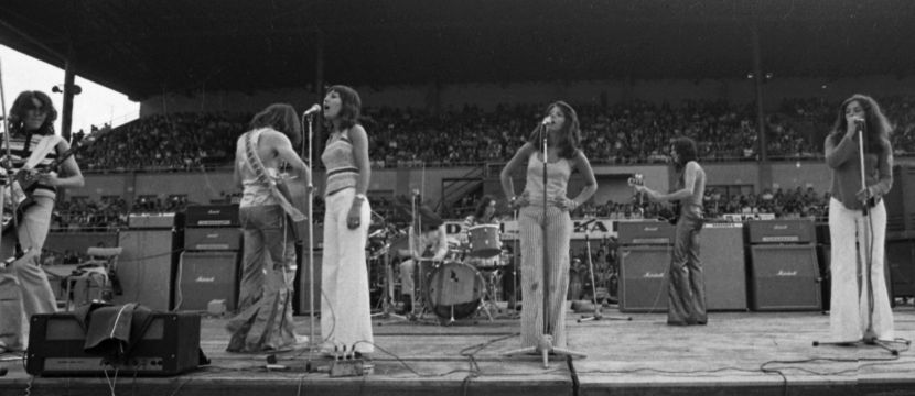 Generál és Mikrolied 1973