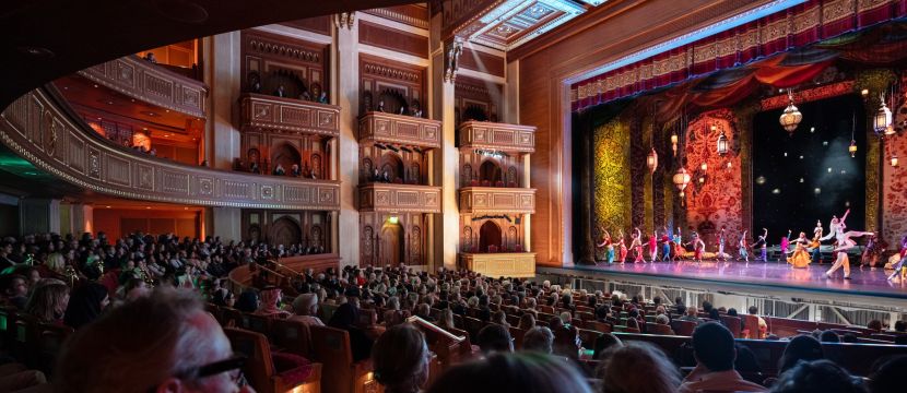 sinbad muscat opera
